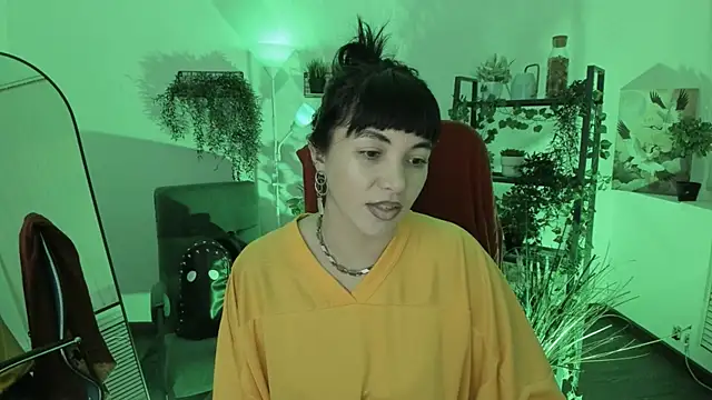 NeoGeisha online show from April 21, 4:12 pm