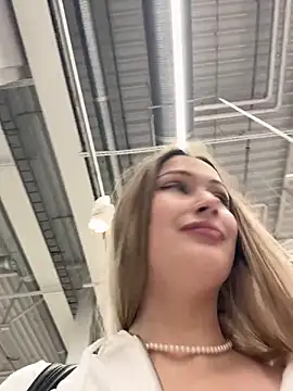 blonde exe online show from June 12, 3:22 pm