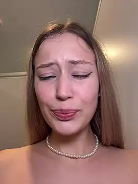 blonde exe online show from June 18, 3:27 pm