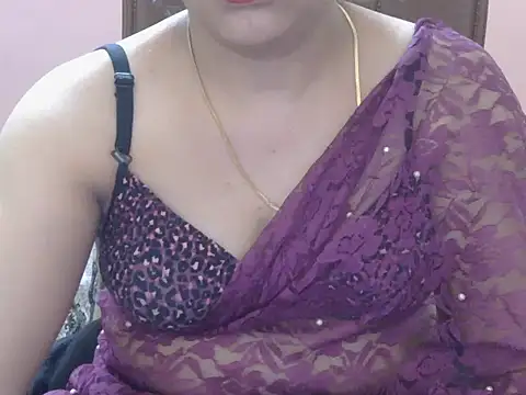 Cute Sheetal online show from March 27, 1:00 pm