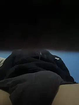 Snapshot of bigdick_bigcum1 chatting on March 1, 4:20 pm bigdick bigcum1 online show from March 1, 4:20 pm