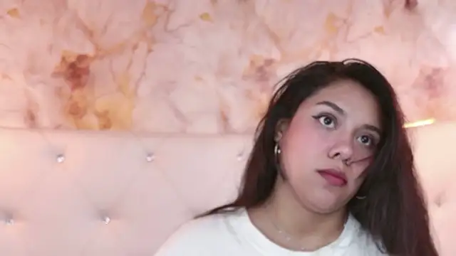 SasshaSpicy online show from April 12, 12:43 pm