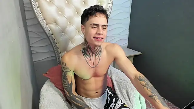 acxel prescot online show from March 8, 7:50 pm