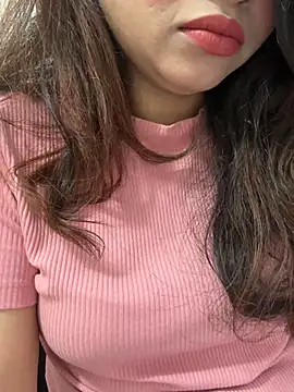 riya sharma11 online show from April 18, 5:22 am