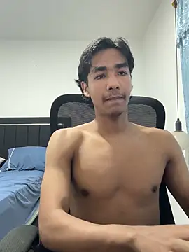 Pedestal diamant online show from February 13, 11:45 pm