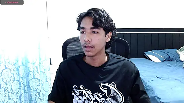 Pedestal diamant online show from April 21, 8:44 pm