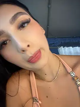 BadLilAngelXXX online show from April 21, 1:17 pm