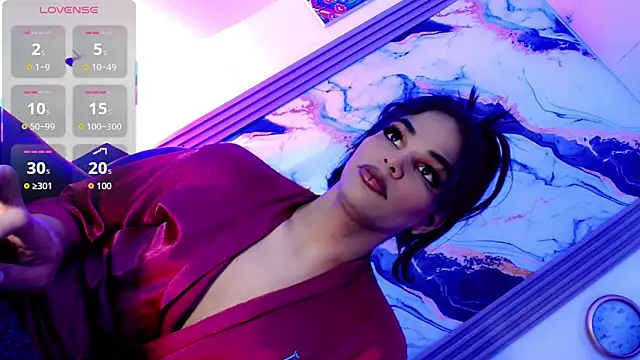 Zonce shimer online show from April 13, 7:41 pm