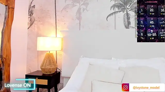 IvyStonne online show from March 10, 7:30 pm