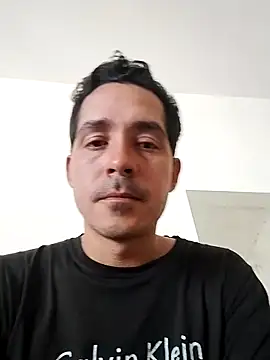 Santiago vnz online show from March 6, 7:10 pm