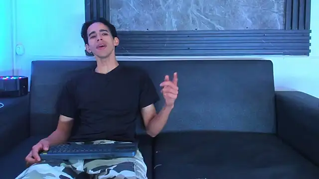 Wonka 1 online show from February 15, 4:20 am