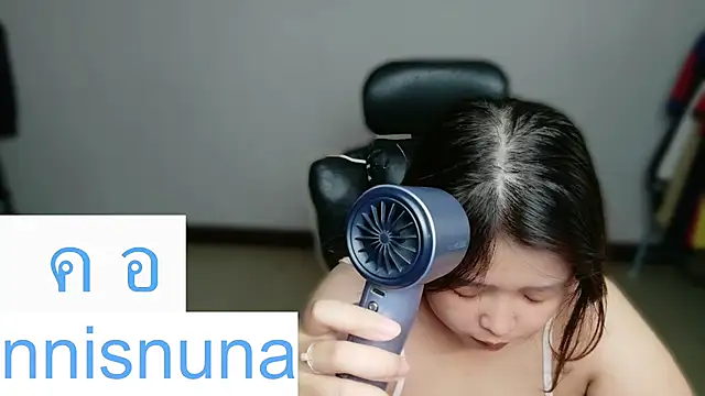 Snapshot of nunanunanuna chatting on July 23, 5:49 am nunanunanuna online show from July 23, 5:49 am