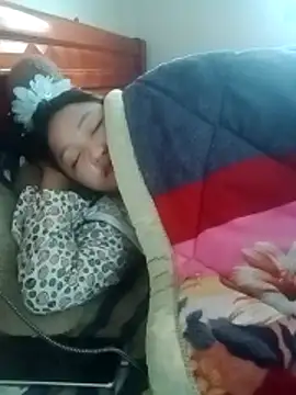 Snapshot of cuunon11 chatting on March 8, 2:04 am cuunon11 online show from March 8, 2:04 am