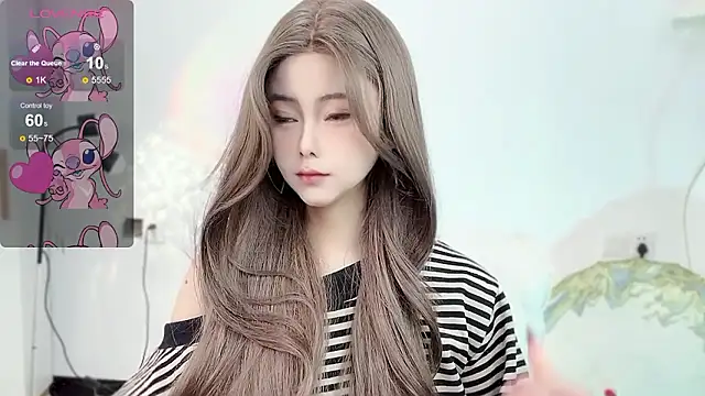 Snapshot of Memeli0 chatting on March 4, 3:56 am Memeli0 online show from March 4, 3:56 am