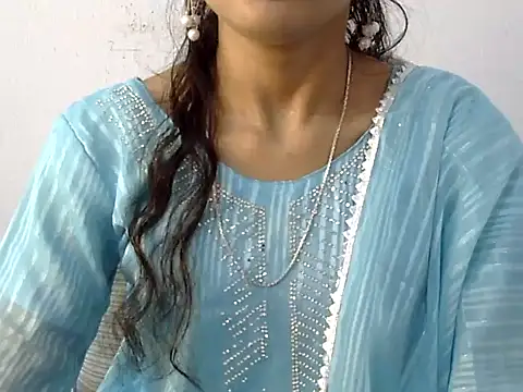 Mehaak  online show from April 27, 6:55 am