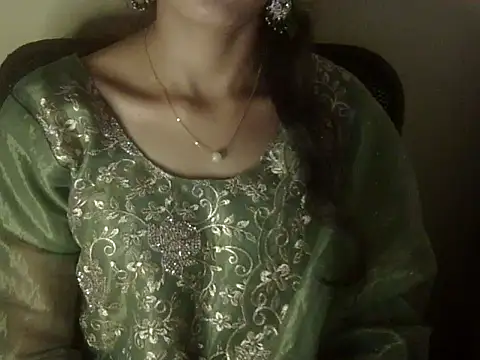 Snapshot of Mehaak_ chatting on May 8, 5:40 pm Mehaak online show from May 8, 5:40 pm