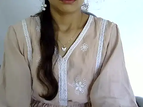 Snapshot of Mehaak_ chatting on July 4, 7:03 am Mehaak online show from July 4, 7:03 am