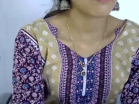 Snapshot of Mehaak_ chatting on July 19, 7:23 am Mehaak online show from July 19, 7:23 am