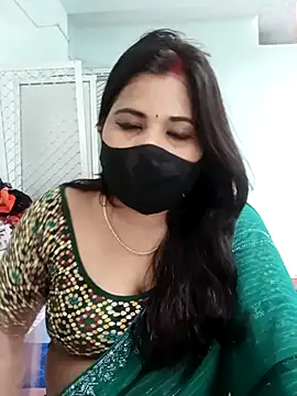 Snapshot of sweetAkhi chatting on July 30, 8:24 am sweetAkhi online show from July 30, 8:24 am