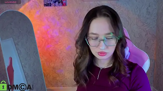  Kiki angel  online show from March 2, 9:27 am