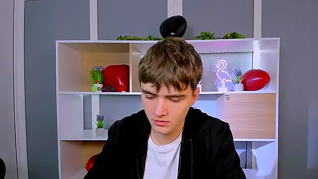 emil lucky online show from February 14, 11:18 am