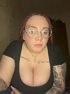 Diablita13 online show from February 5, 11:04 am