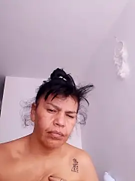 jennifer 0717 online show from April 23, 12:29 pm