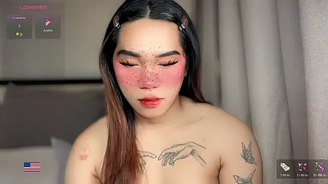 Kelly Mckinney online show from April 15, 8:21 am