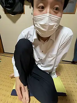 shizuku-kun211 online show from April 22, 11:56 am