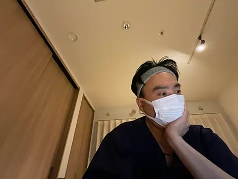 shizuku-kun211 online show from June 25, 12:53 pm