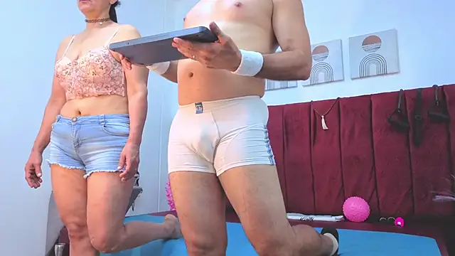 Giselle James online show from February 7, 8:56 pm