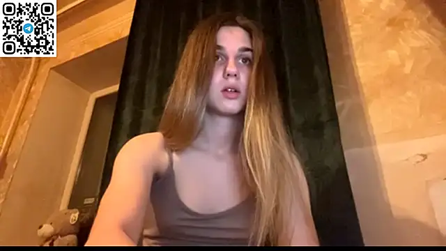 LovelySilk 63 online show from May 26, 7:10 pm
