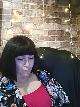 Snapshot of itismyhobby chatting on December 21, 9:15 pm itismyhobby online show from December 21, 9:15 pm