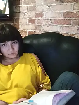 Snapshot of itismyhobby chatting on March 1, 9:04 pm itismyhobby online show from March 1, 9:04 pm