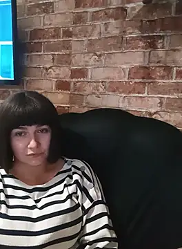 Snapshot of itismyhobby chatting on October 5, 8:18 pm itismyhobby online show from October 5, 8:18 pm