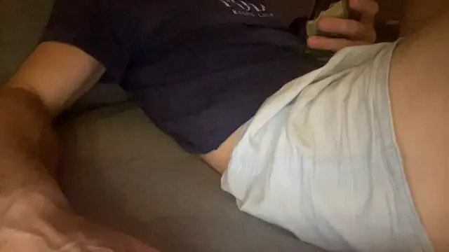 raoulbtnbois online show from May 24, 10:48 pm