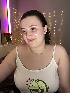 Snapshot of lipsi_vikki chatting on February 12, 7:20 pm lipsi vikki online show from February 12, 7:20 pm