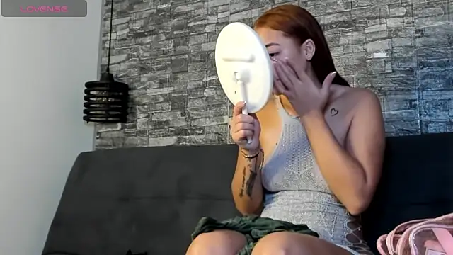 ASHLEY COLLINS1 online show from February 11, 12:54 pm