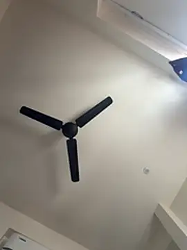 raavigirl online show from April 28, 9:25 am