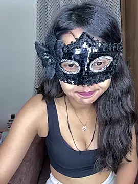 raavigirl online show from May 9, 6:02 pm