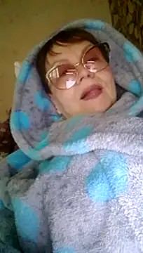 SophieBurns online show from February 18, 11:50 am