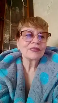 SophieBurns online show from April 20, 10:29 am