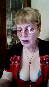 Snapshot of SophieBurns chatting on July 23, 10:57 am SophieBurns online show from July 23, 10:57 am