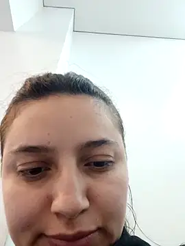 MajoArias online show from February 18, 9:55 pm