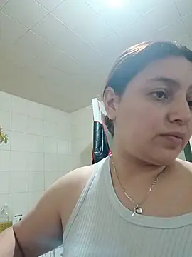 MajoArias online show from April 23, 1:07 am