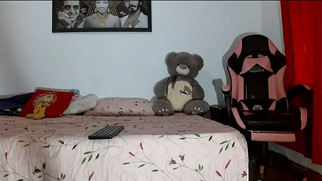 karolsweetvagi online show from March 15, 4:13 pm