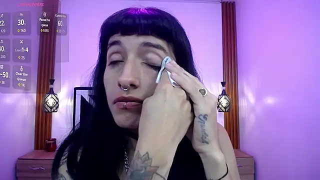 FRANCESCA LOVE  online show from March 8, 1:59 pm