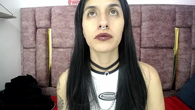FRANCESCA LOVE  online show from June 7, 11:41 pm