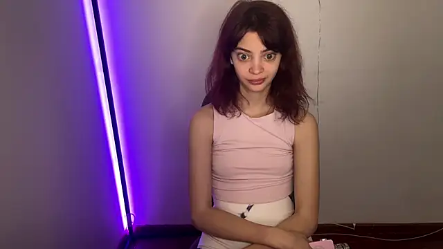 CassyVixen online show from April 21, 4:01 pm