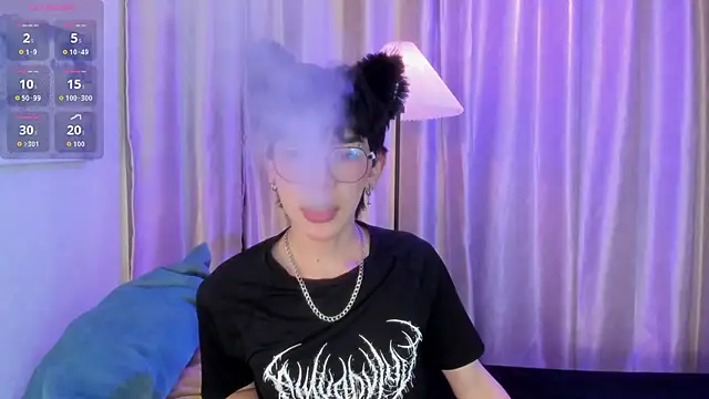 Demian Hush online show from April 23, 3:08 am